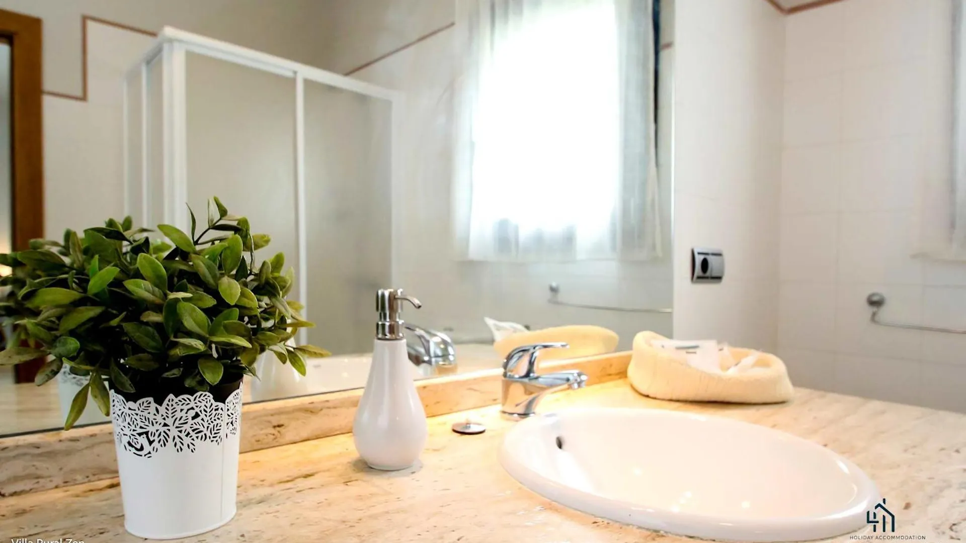 Living4Malaga Villas Rurales Grazalema Benadalid