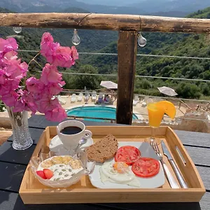 2* Hotel Almeji